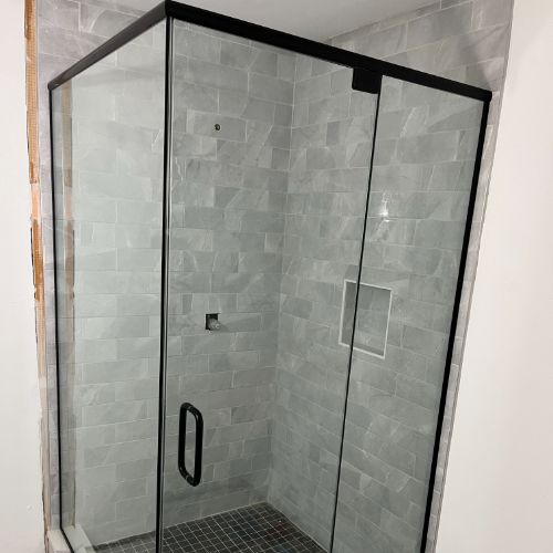 Frameless Door Panel and Return U-Channel  Image